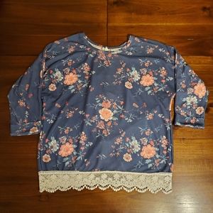 Eyeshadow Floral Top